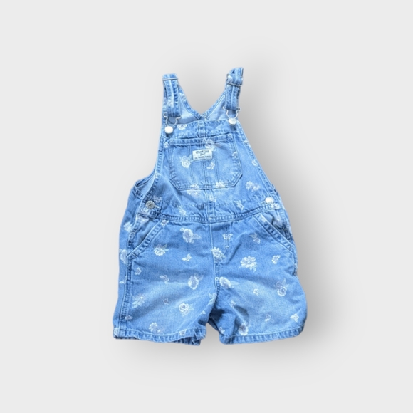 5T Oshkosh B'Gosh Blue Denim Overall Shorts with PrinteD Flowers and Butterflies - Picture 1 of 4